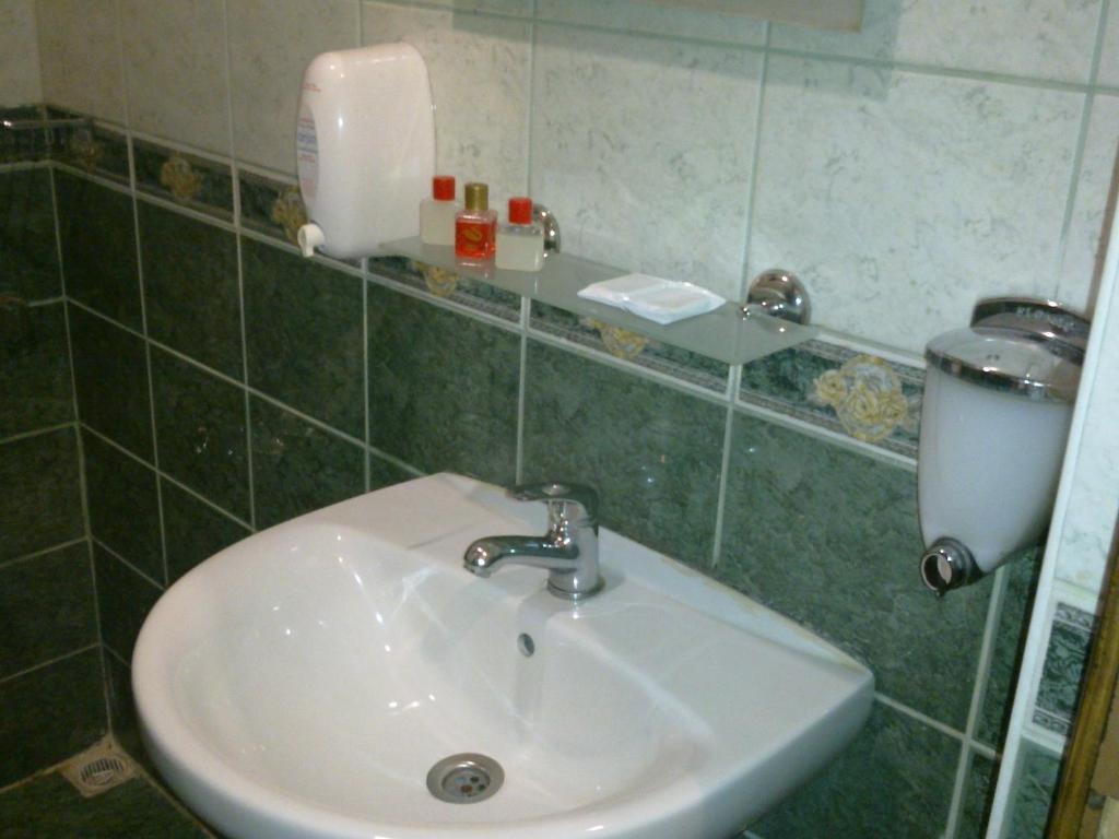 Cem Sultan Hotel Istanbul Room photo
