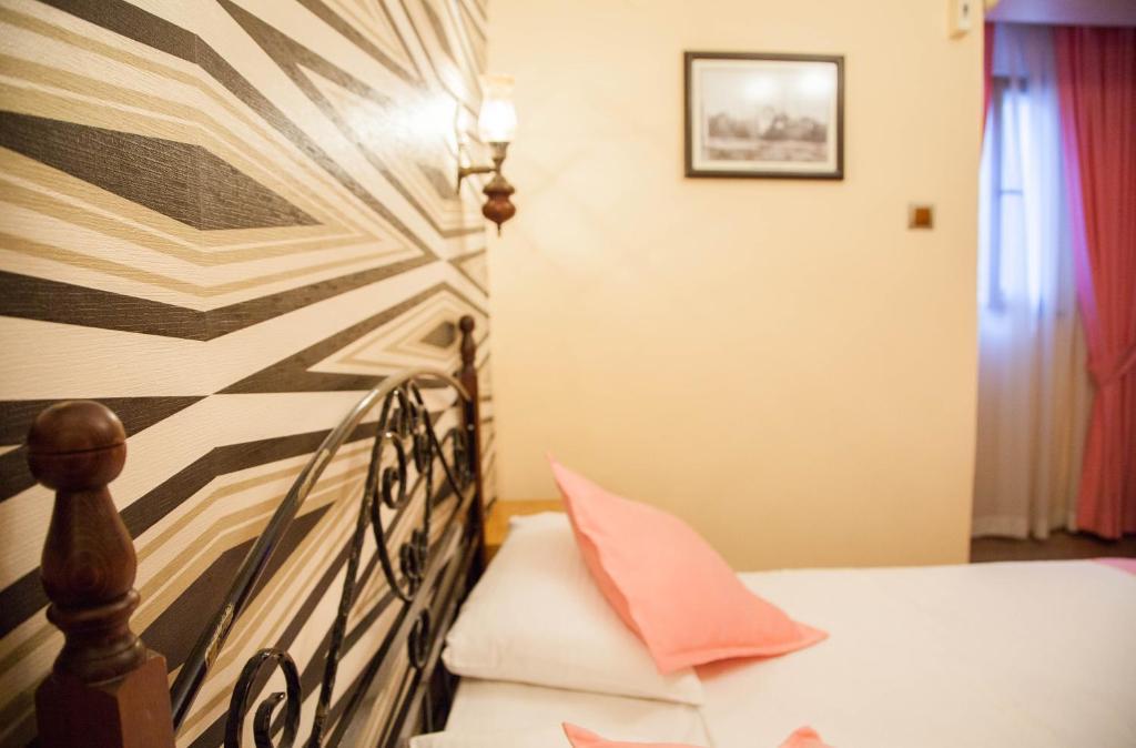 Cem Sultan Hotel Istanbul Room photo