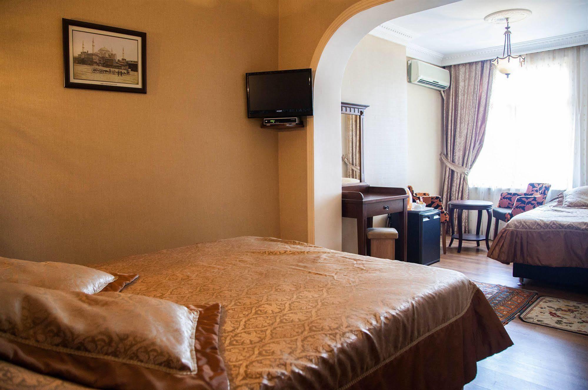 Cem Sultan Hotel Istanbul Exterior photo
